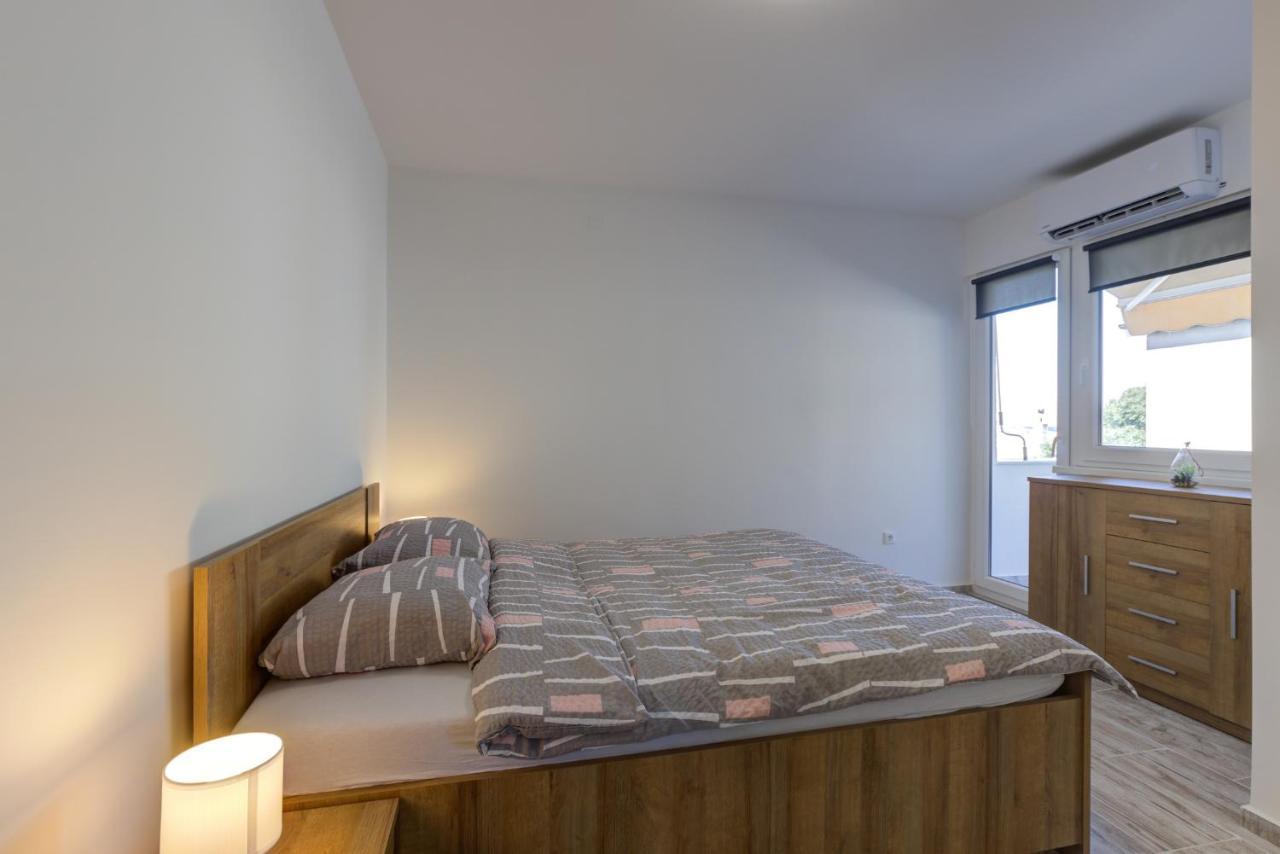 Demi Apartment เซนญ์ ภายนอก รูปภาพ